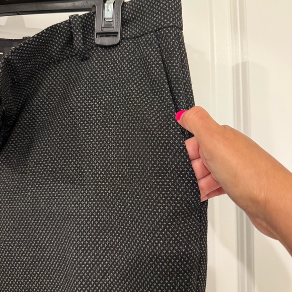 Ann Taylor Black Textured Women's Trousers Dress Pants Career Business Casual - Picture 6 of 8